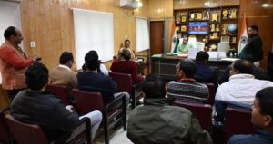 उत्तराखंड : हरिद्वार जिला निर्वाचन अधिकारी मयूर दीक्षित की अध्यक्षता में राजनीतिक दलों के पदाधिकारी के साथ आयोजित की गई बैठक…