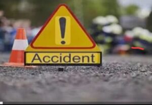 उत्तराखंड : दर्दनाक सड़क हादसा : एक बाइक और तेज रफ़्तार बोलेरो के बीच_इलाज के दौरान बाइक सवार ने दम तोडा…