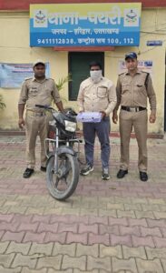 उत्तराखंड हरिद्वार : पथरी पुलिस ने 1 अवैध देशी तमंचा 315 बोर, 1 जिंदा कारतूस और 2 खोखा कारतूस के साथ एक आरोपी को किया गिरफ्तार_ देखे विडिओ !!