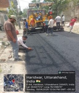 उत्तराखंड / हरिद्वार : तेजी से भर रही हैं खुदी सड़कें_ चारधाम यात्रा से पहले हरिद्वार में दिन-रात चल रहा सीवरेज मरम्मत कार्य…
