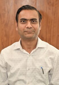 उत्तराखंड / हरिद्वार : अपर जिलाधिकारी वैभव गुप्ता ने संभाला वित्त एवं राजस्व का कार्यभार…