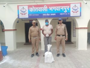 उत्तराखंड / हरिद्वार : महबूबा शराब के 45 टेट्रा पैक लेकर घूम रहा तस्कर भगवानपुर पुलिस के हत्थे चढ़ा …