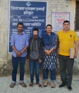 उत्तराखंड / हरिद्वार : नेपाल से लापता छात्र को हरिद्वार पुलिस ने सकुशल मिलाया, ‘ऑपरेशन स्माइल’ की फिर गूंज…