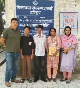 उत्तरखंड / हरिद्वार : हरिद्वार रेलवे स्टेशन से दो नाबालिग रेस्क्यू, AHTU टीम सक्रिय -परिजनों की तलाश जारी…