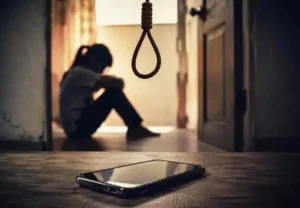 उत्तराखंड / चमोली : मोबाइल चलाने पर पिता की डांट से नाराज 14 वर्षीय बेटी ने उठाया आत्मघाती कदम,परिवार में मचा कोहराम.