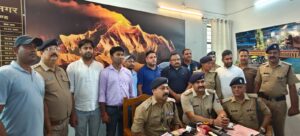 उत्तराखंड / हरिद्वार : बच्चा चोरी का खौफ: 3 लाख के लालच में उठाई 4 माह की मासूम, पुलिस का सहरानीय कार्य_10 दिन बाद सकुशल बरामद__ देखे विडिओ !!