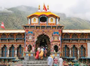 उत्तराखंड / रुद्रप्रयाग : बदरीनाथ चढ़ावा अनियमितता मामले में SIT की बड़ी कार्रवाई: पूर्व टेंपल अधिकारी गिरफ्तार, छापेमारी में विदेशी मुद्रा और महंगी केसर बरामद…