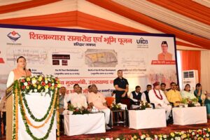 उत्तराखंड / हरिद्वार : 235 करोड़ की नई सौगात, सीएम धामी ने गंगा कॉरिडोर का किया शिलान्यास_ लेकिन हरिद्वार पूछ रहा—विकास आखिर ज़मीन पर कब दिखेगा?_देखे विडिओ !!