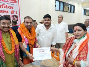 उत्तराखंड / हरिद्वार : विक्की ठाकुर बने शहर व्यापार मंडल के उपाध्यक्ष, व्यापारियों ने जताया विश्वास
