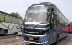 देश / नई दिल्ली : एक बार फिर इंसानियत हुई शर्मसार ; चलती स्लीपर बस में 16 वर्षीय किशोरी से कथित सामूहिक दुष्कर्म, चालक-कंडक्टर गिरफ्तार…