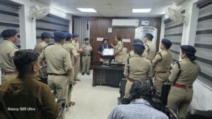 उत्तराखंड / हरिद्वार : कांवड़ यात्रा 2026: शिवभक्तों की सेवा में उत्कृष्ट योगदान देने वाले एक एसपीओ और दो ट्रैफिक वालंटियर्स सम्मानित, एसपी देहात ने किया सम्मानित_देखे विडिओ !!