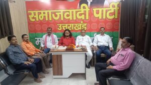 उत्तराखंड / हरिद्वार : हरिद्वार में सपा की हुंकार: उत्तराखंड में 8 सीटों पर दावेदारी, यूपी में सरकार बनाने का दावा…